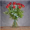 DOCENA DE ROSAS TALLO LARGO