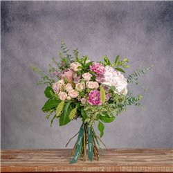 RAMO COMPACTO EN TONOS ROSAS