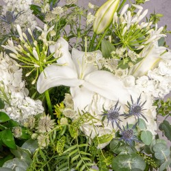 JARRÓN CON FLORES LAURA